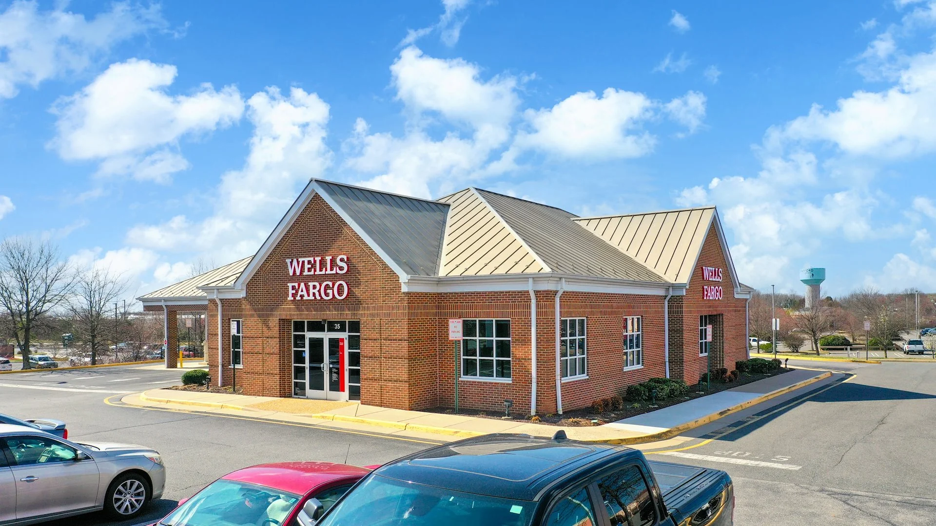 Wells Fargo (Ground Lease) — Sale in Fredericksburg, VA, photo 1 of 4