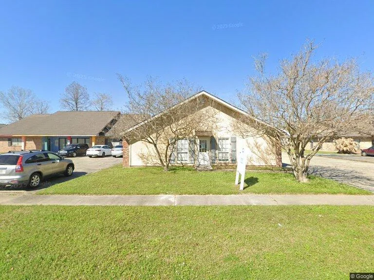 Baton Rouge Office Space — Sale in Baton Rouge, LA, photo 1 of 2
