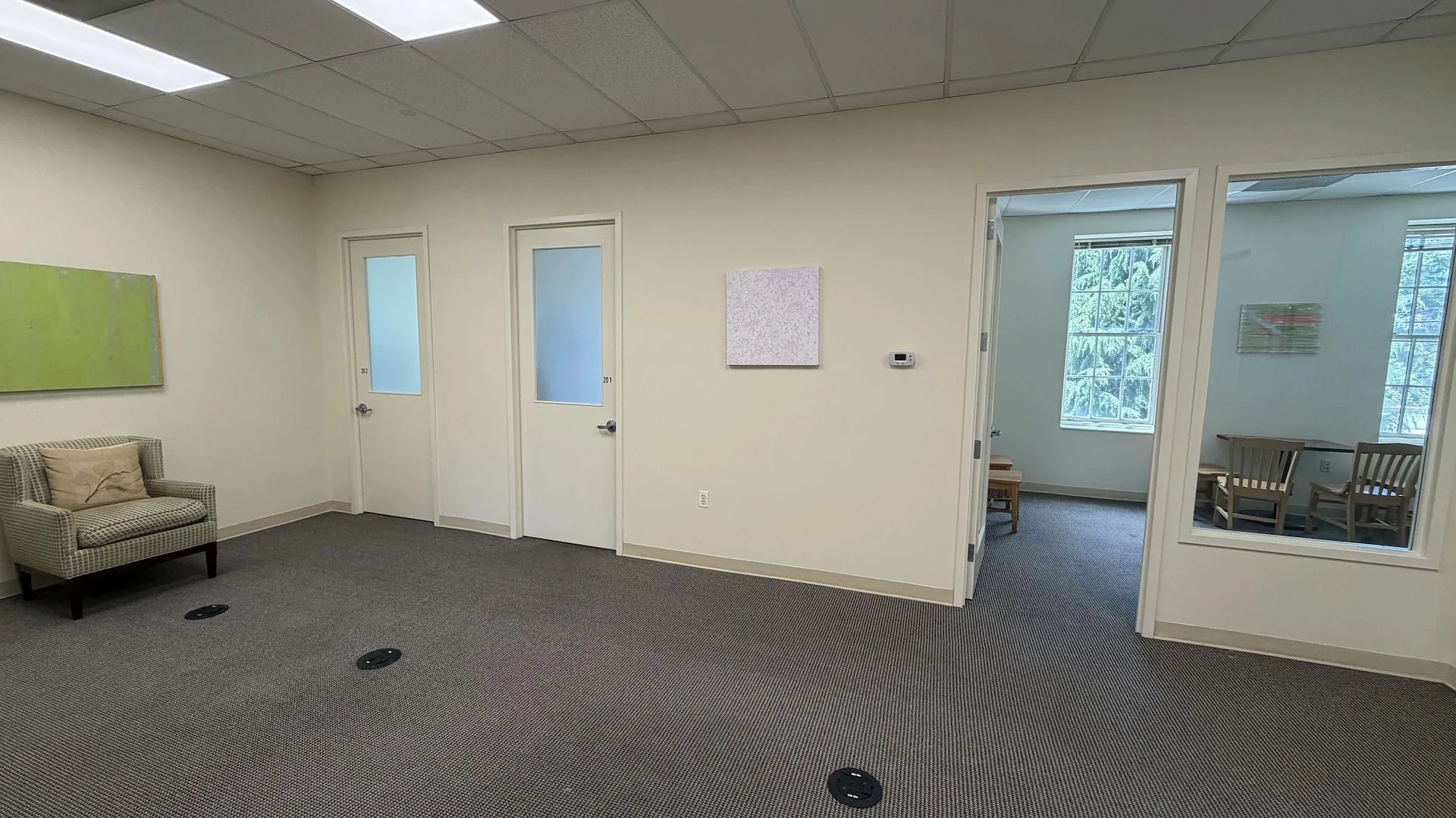 5101 MacArthur Blvd NW — Sale in Washington, DC, photo 4 of 5