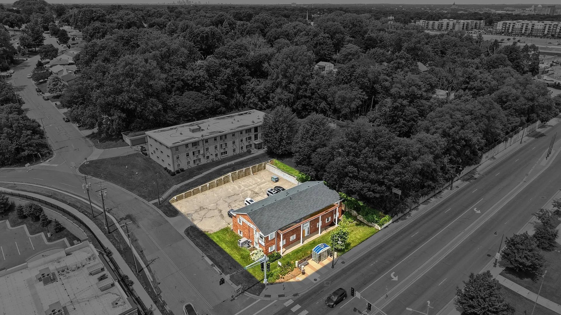 Value Add Office | Potential Redevelopment Site — Sale in West Saint Paul, MN, photo 1 of 6