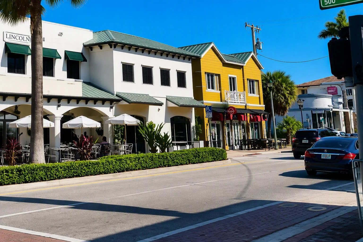 Delray Beach - Restaurant Anchored Mixed-Use — Sale in Delray Beach, FL, photo 1 of 4