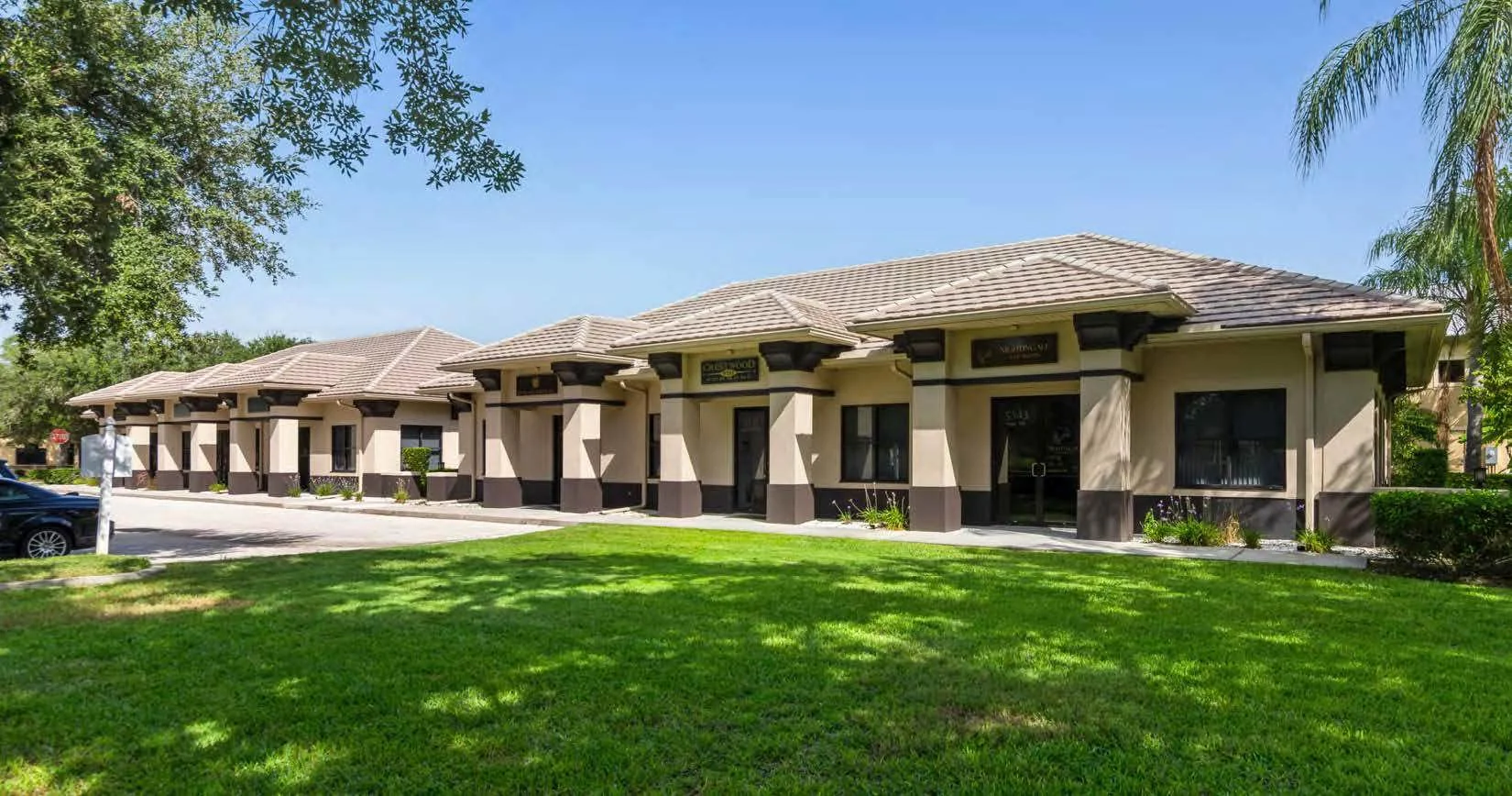 Crestwood Commons | 6,000-SF Fully Occupied Office… — Sale in Sarasota, FL, photo 1 of 8