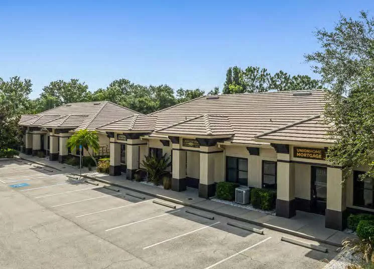 Crestwood Commons | 6,000-SF Fully Occupied Office… — Sale in Sarasota, FL, photo 2 of 8