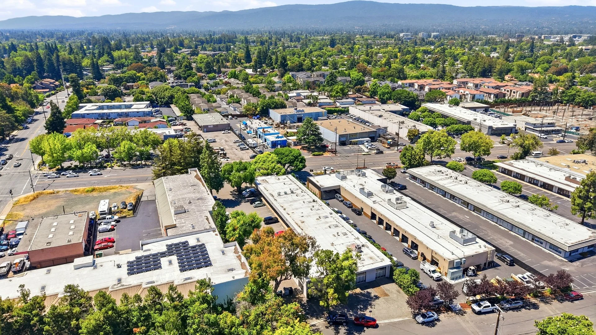 Multi-Tenant Office/Flex Building — Sale in Mountain View, CA, photo 4 of 5
