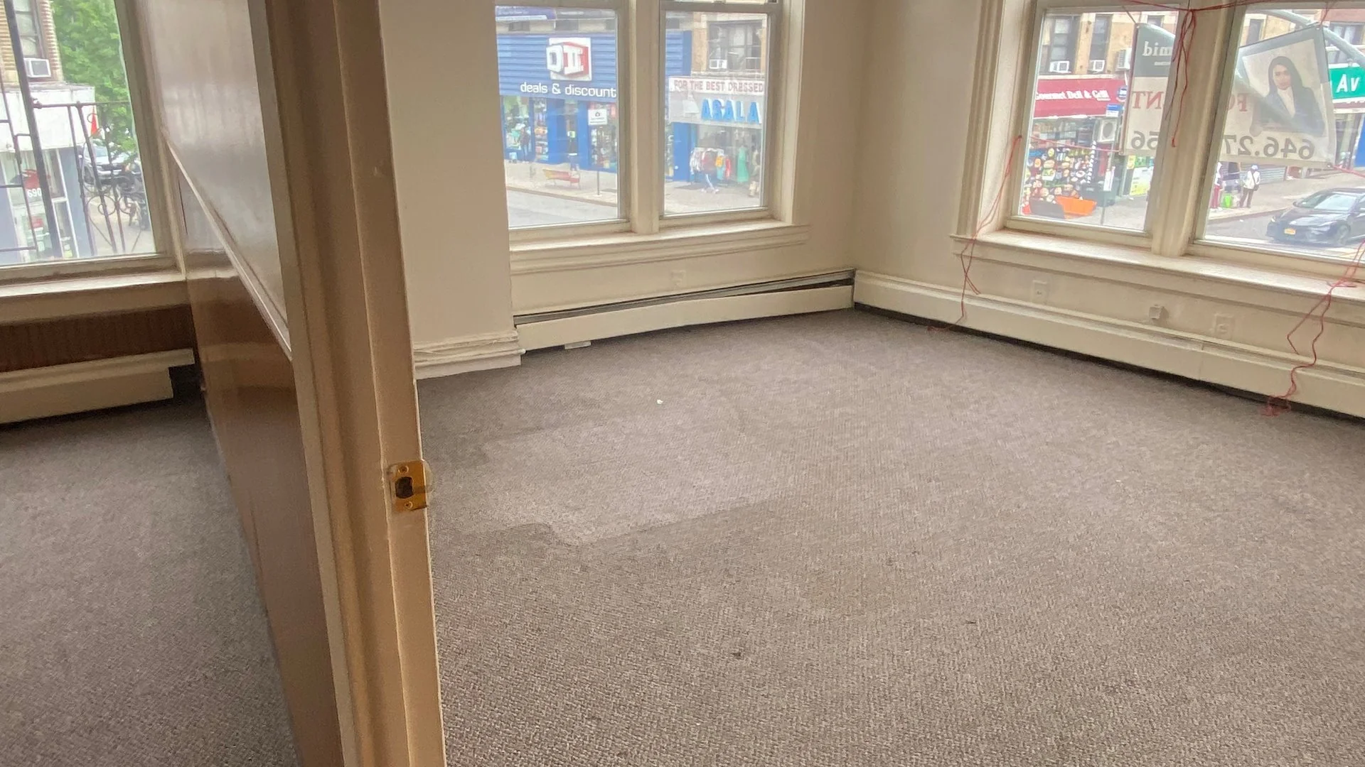 6823 5th Ave — Sale in Brooklyn, NY, photo 6 of 8