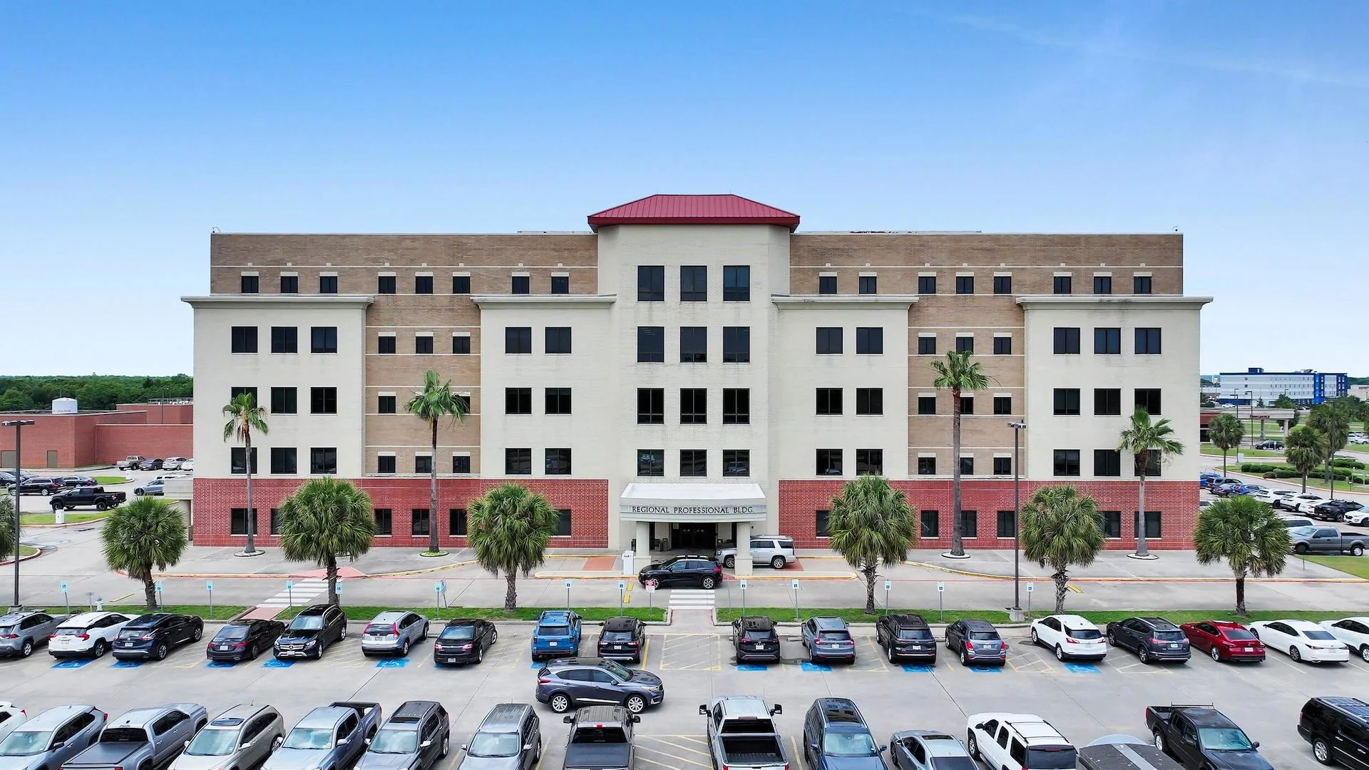 Regional Professional Building — Sale in Port Arthur, TX, photo 1 of 6