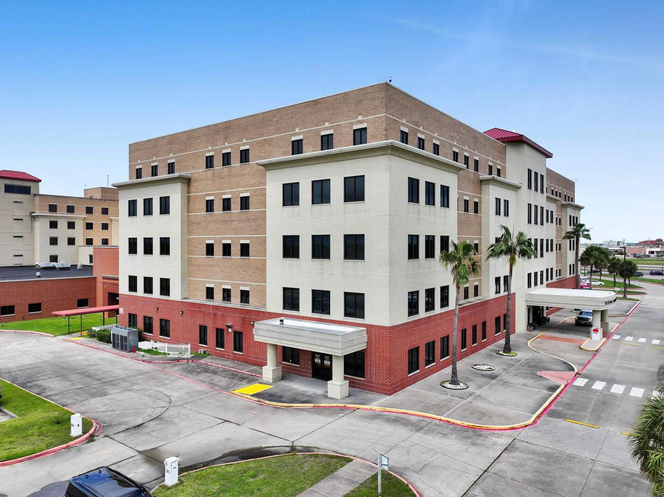 Regional Professional Building — Sale in Port Arthur, TX, photo 3 of 6
