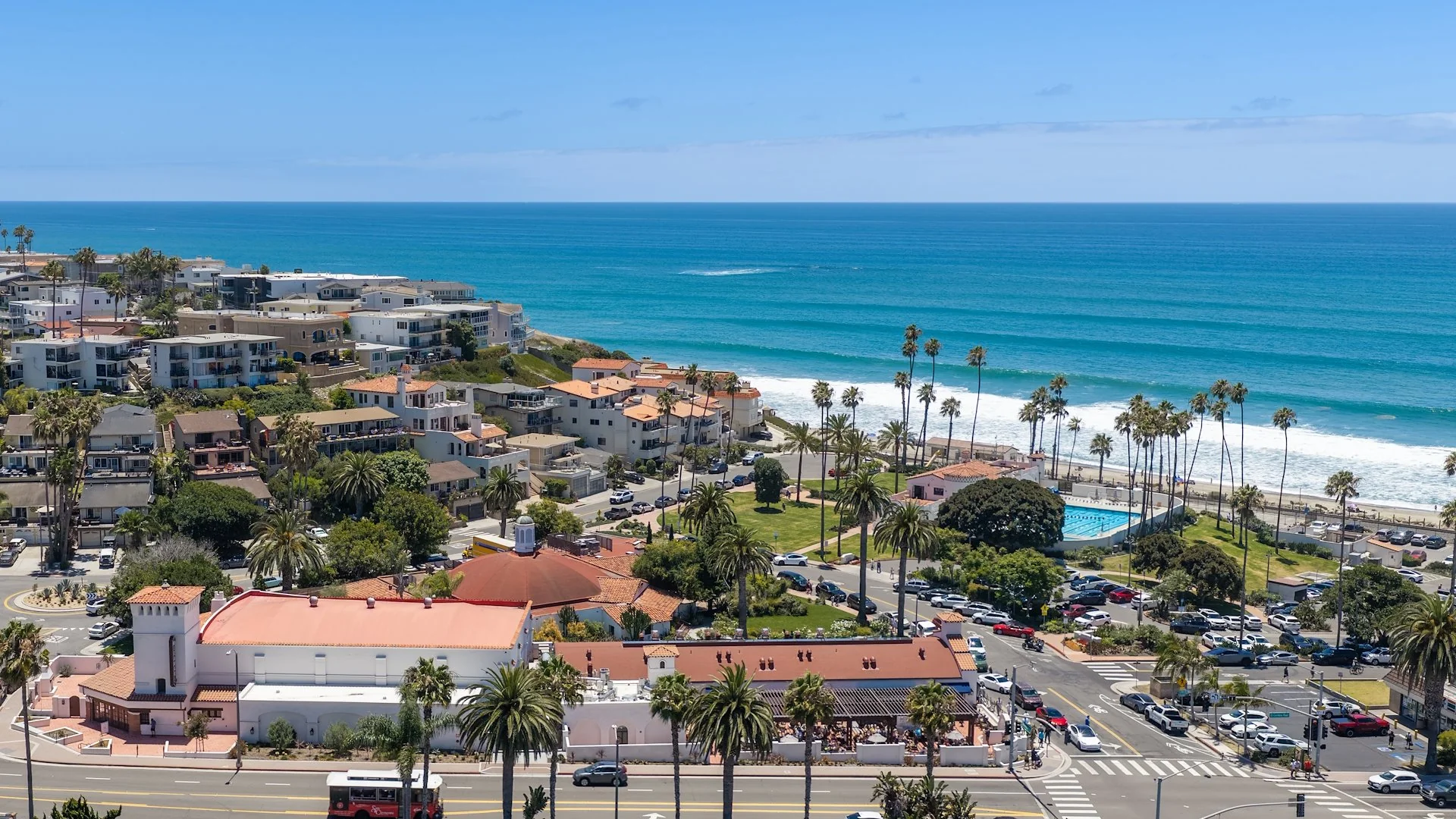 Miramar Center & Food Hall — Sale in San Clemente, CA, photo 1 of 5