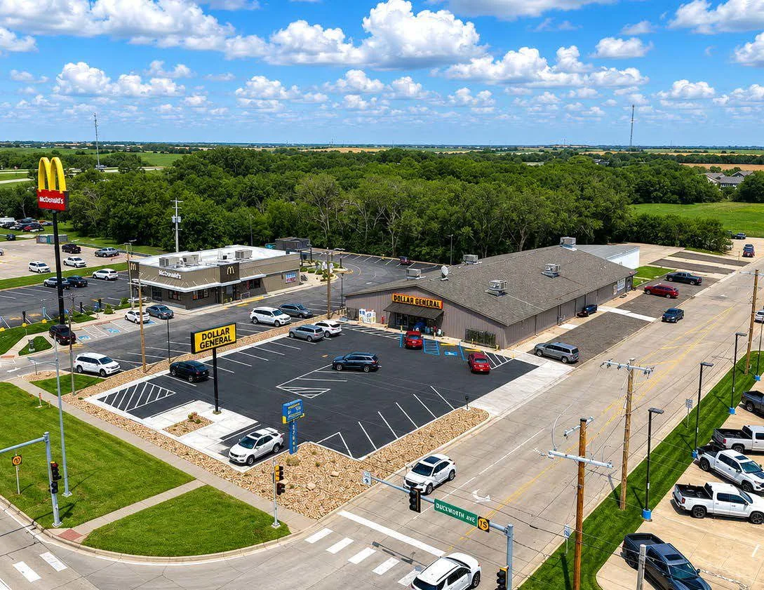 Dollar General — Sale in Abilene, KS, photo 1 of 5