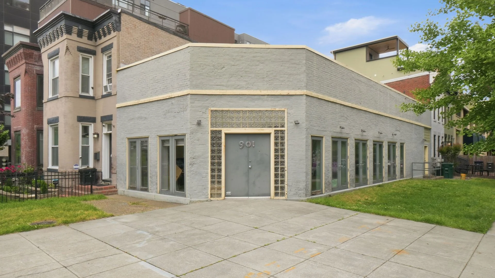 Multifamily/Condo Development Site — Sale in Washington, DC, photo 1 of 8