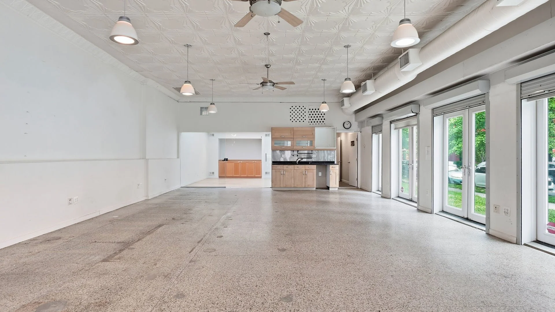 Multifamily/Condo Development Site — Sale in Washington, DC, photo 3 of 8