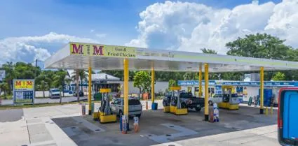 M&M Gas — Sale in Melbourne, FL, photo 1 of 5
