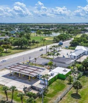 M&M Gas — Sale in Melbourne, FL, photo 2 of 5