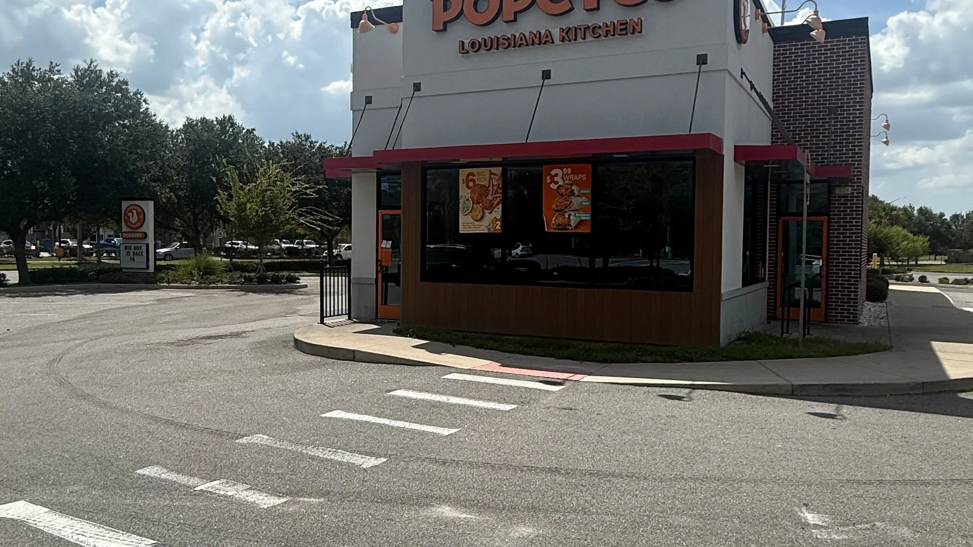 Former Popeyes | Available for Sale or Lease |… — Sale in Gainesville, FL, photo 3 of 4