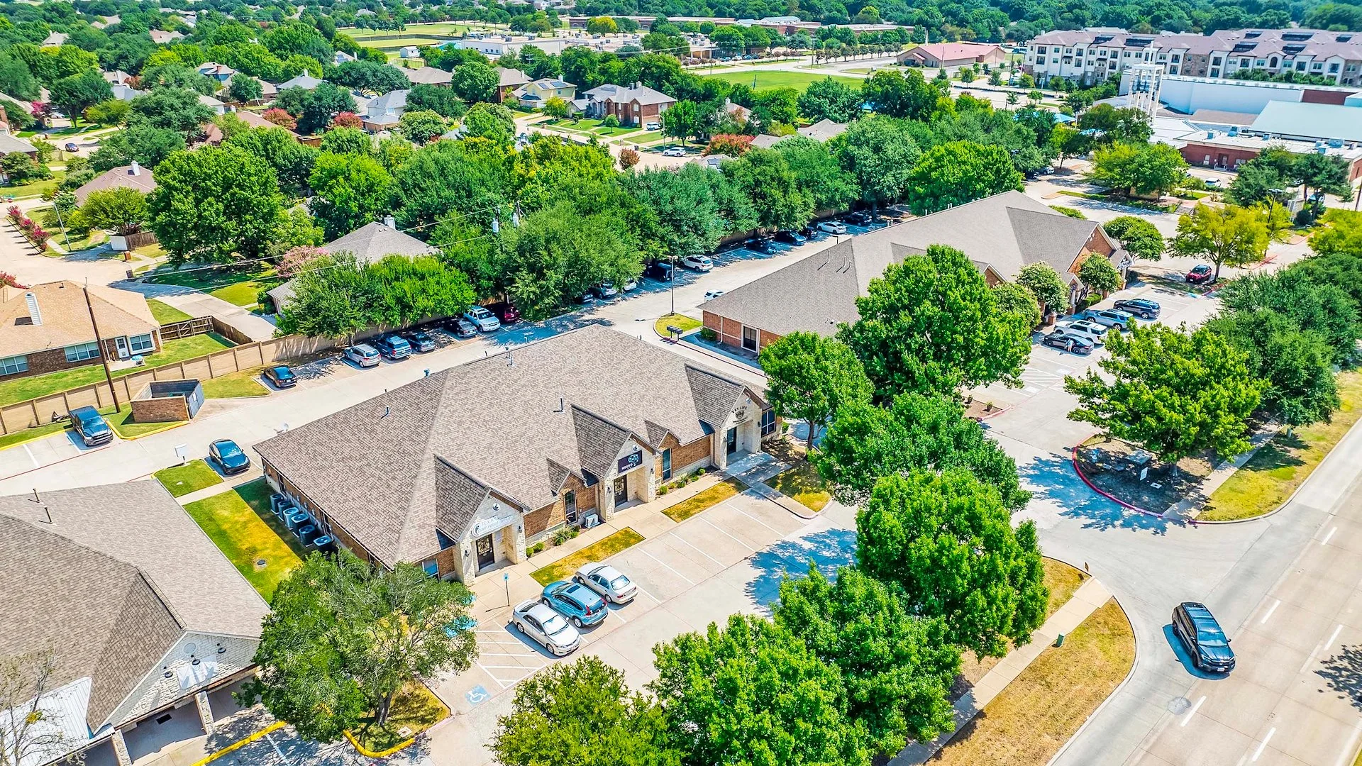 Virginia Parkway Professional Center — Sale in Mckinney, TX, photo 2 of 5