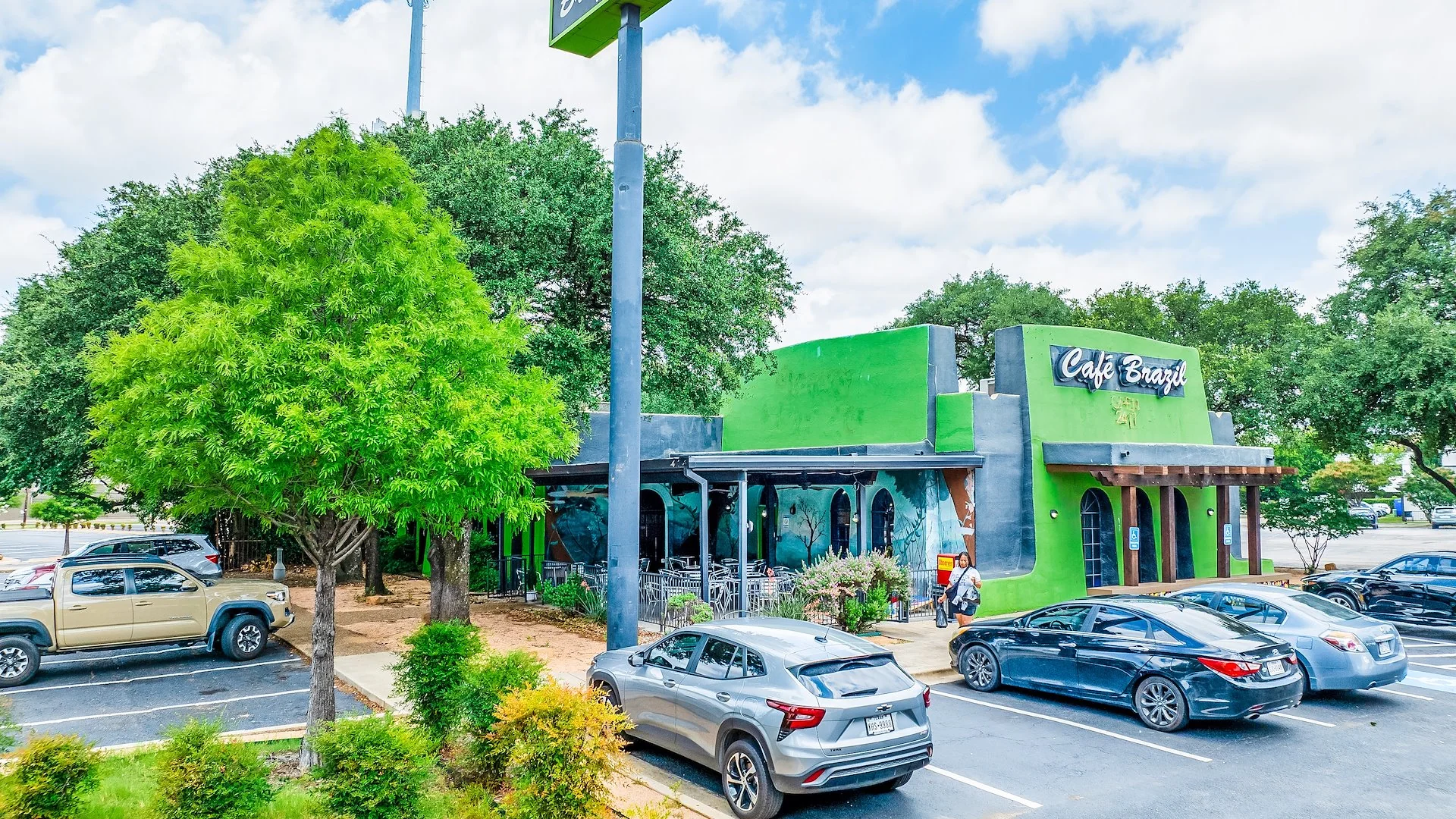 Cafe Brazil & Cell Tower — Sale in Richardson, TX, photo 3 of 6