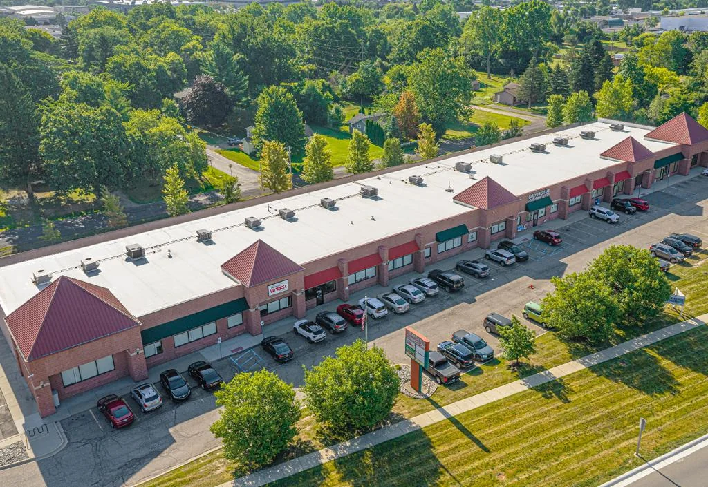 Valentina Plaza | Childcare Anchored Strip — Sale in Pontiac, MI, photo 3 of 8