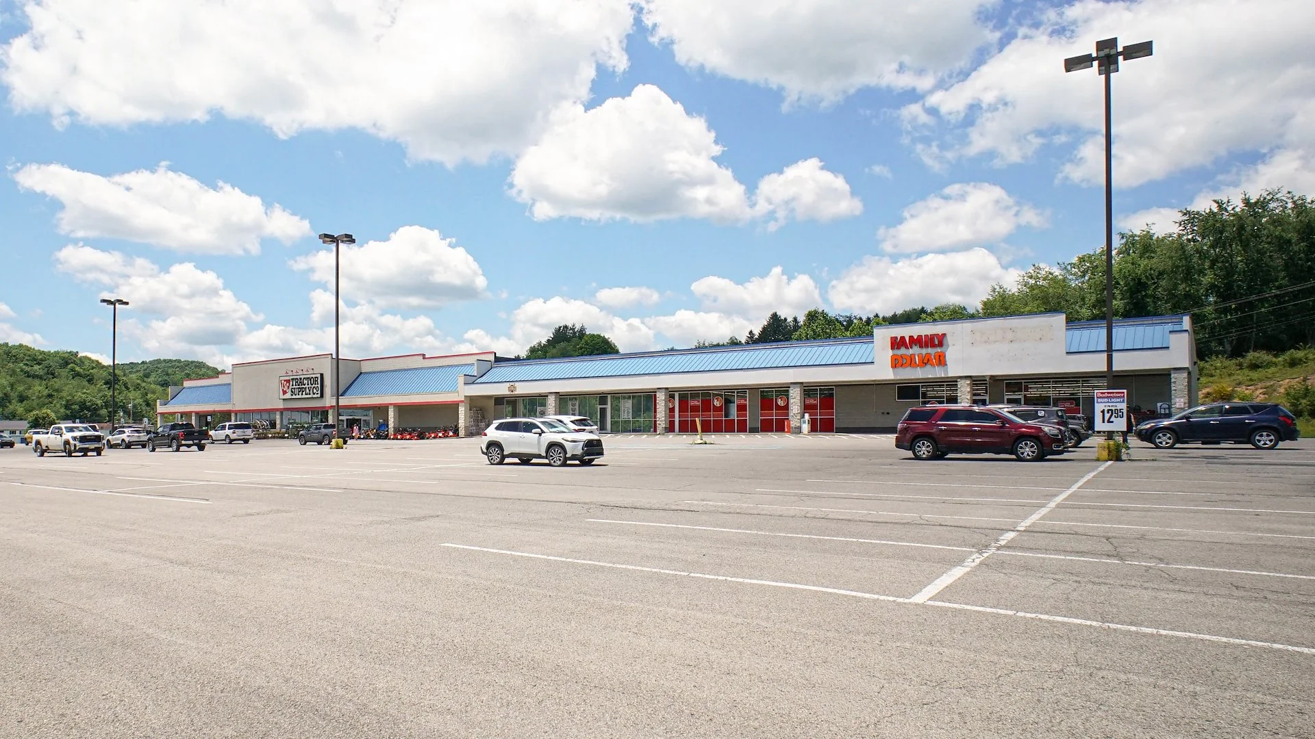 Tractor Supply Anchored Center — Sale in Buckhannon, WV, photo 1 of 4