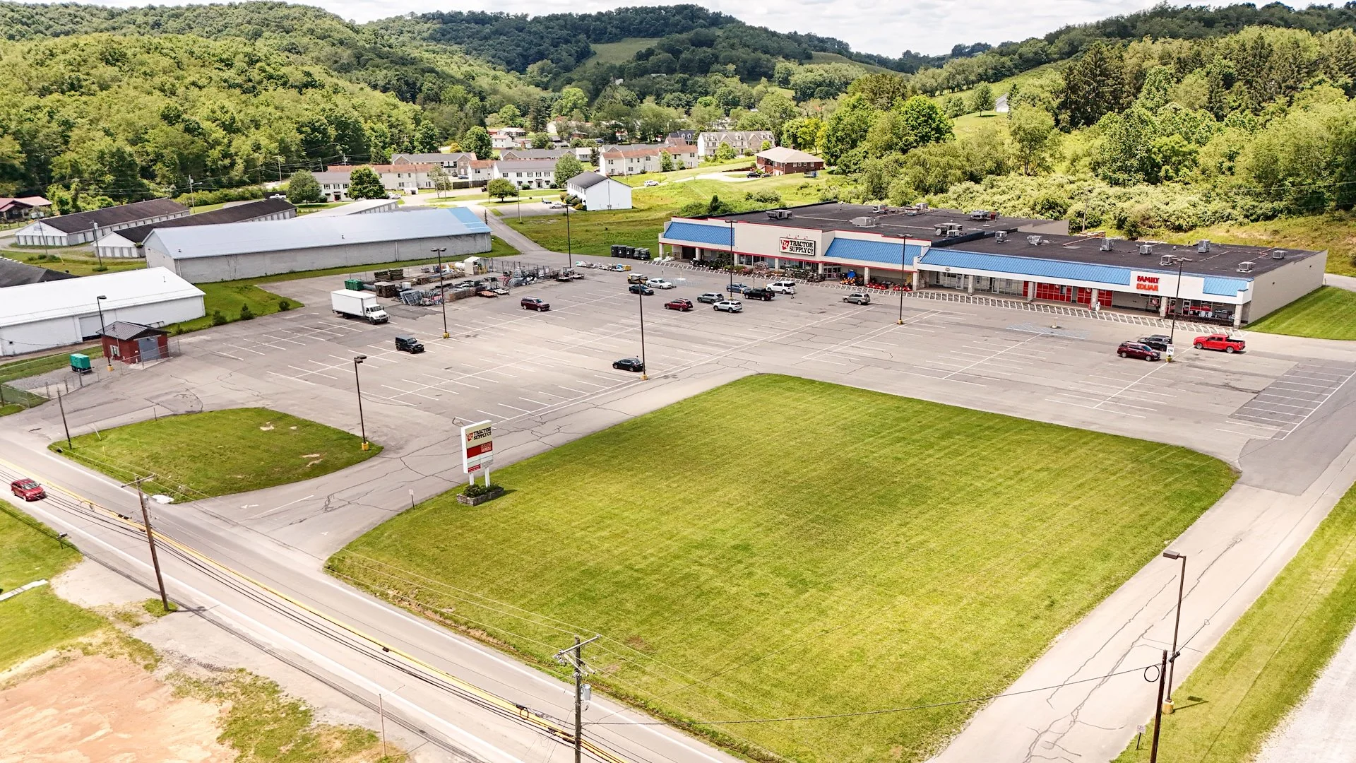 Tractor Supply Anchored Center — Sale in Buckhannon, WV, photo 2 of 4
