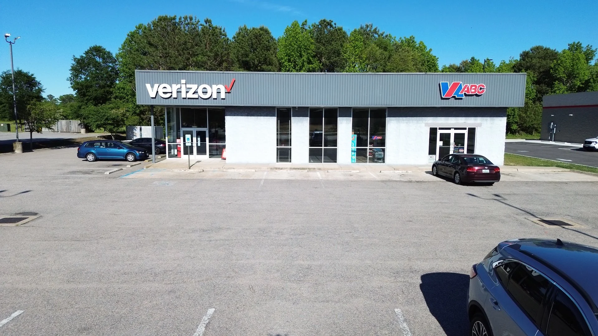 Portfolio: ABC, Verizon & Advance Auto Parts — Sale in Exmore, VA, photo 3 of 3