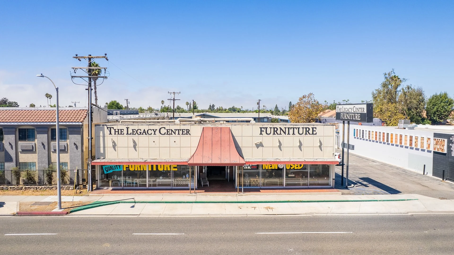 2215 Harbor Blvd — Sale in Costa Mesa, CA, photo 1 of 2