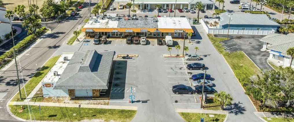 Windward Plaza — Sale in Clearwater, FL, photo 2 of 3