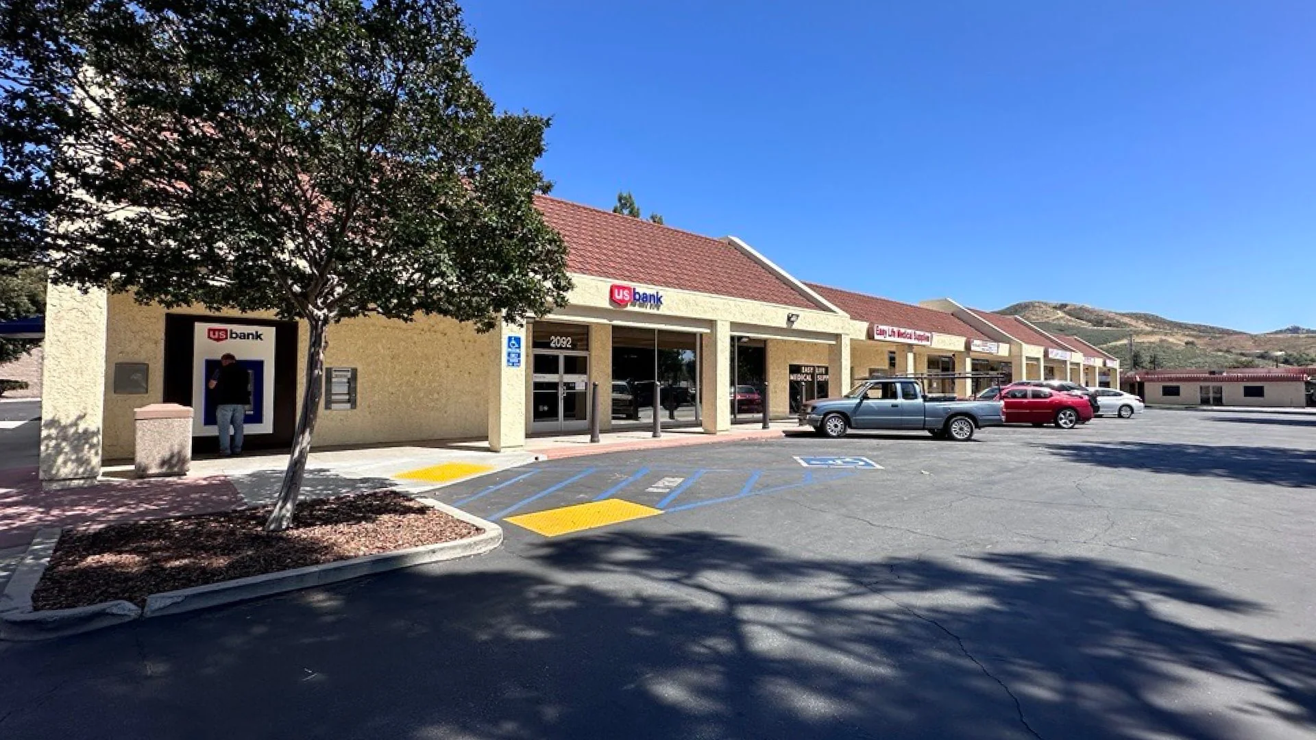 Alpine Plaza — Sale in Simi Valley, CA, photo 1 of 6