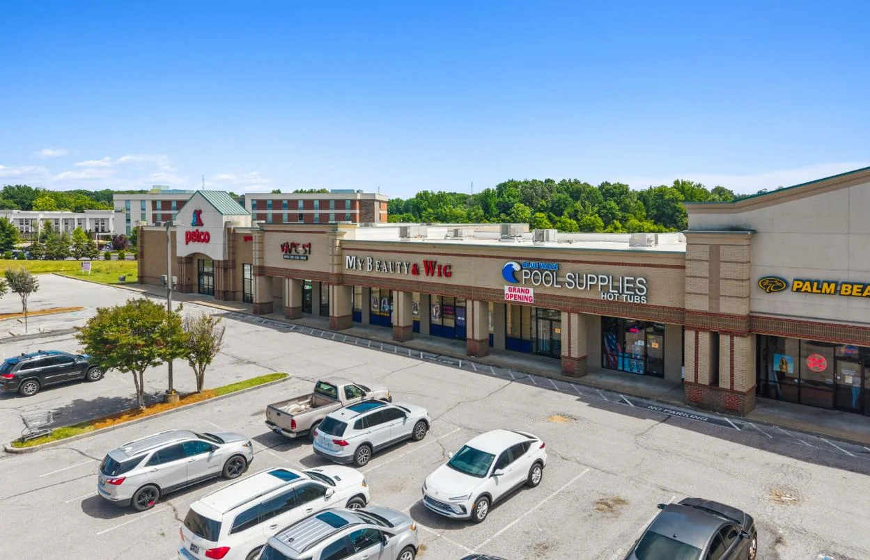 Village Shops of Crumpler Place — Sale in Olive Branch, MS, photo 2 of 2