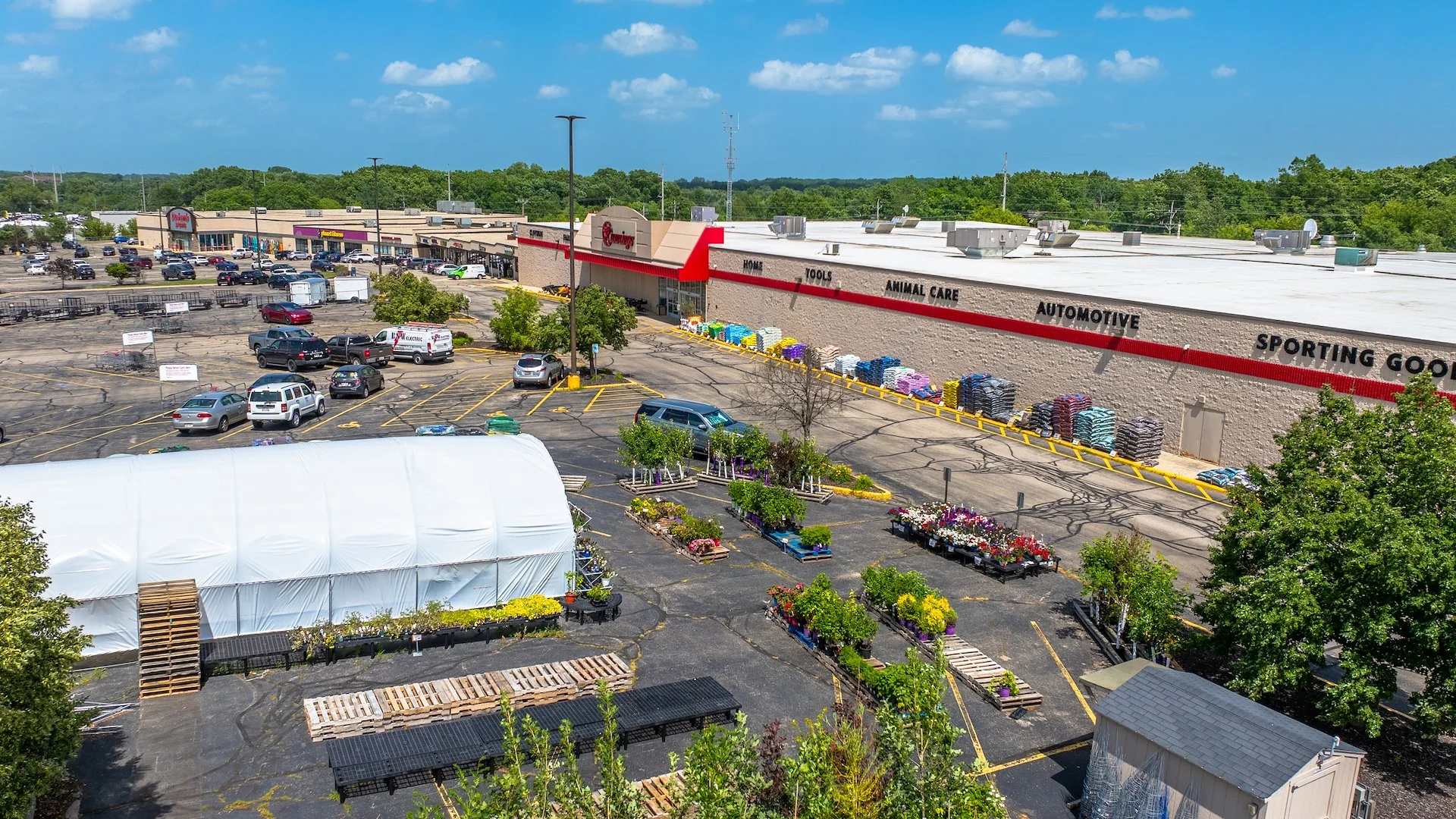 Fox River Plaza — Sale in Burlington, WI, photo 2 of 6