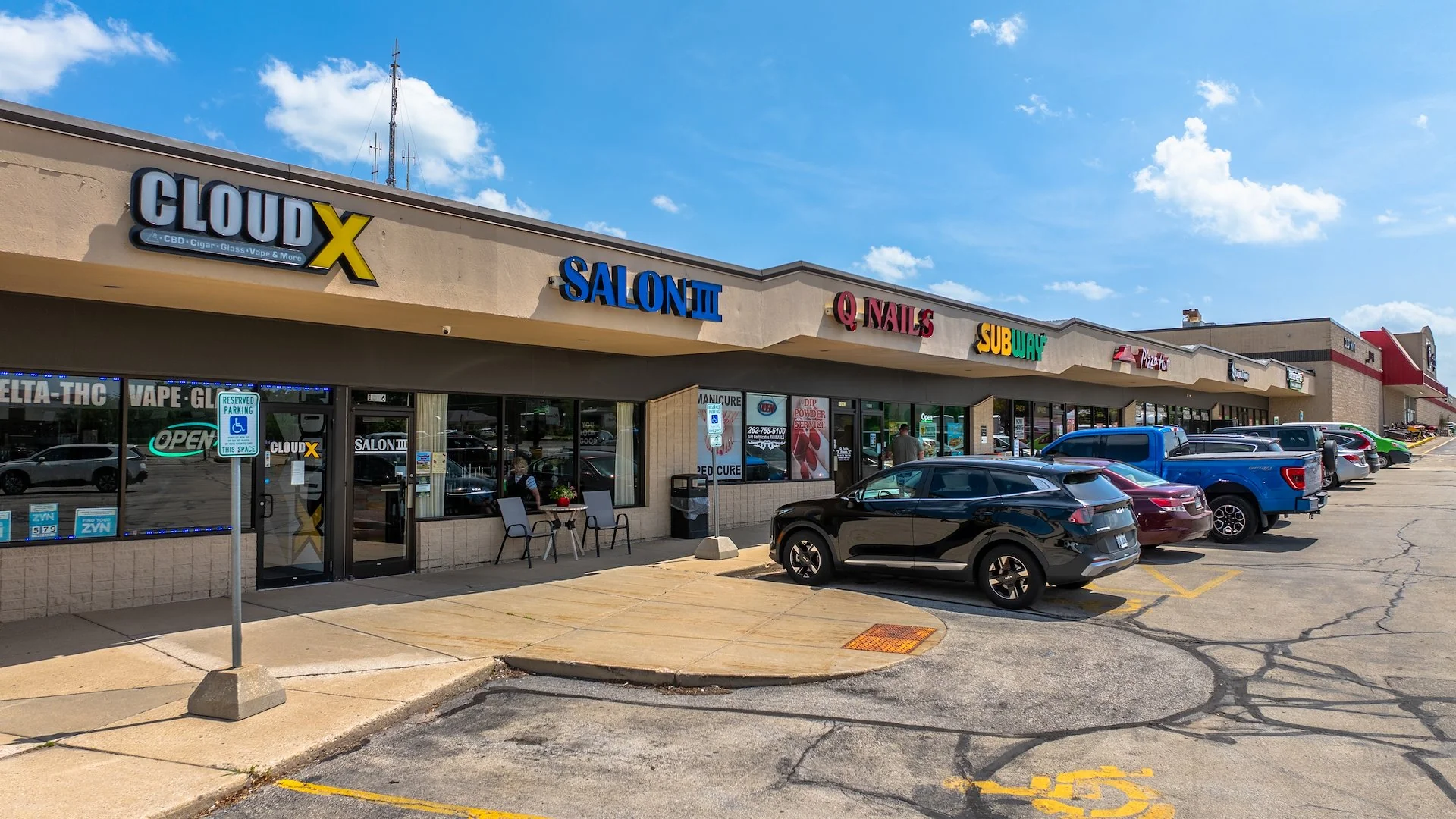 Fox River Plaza — Sale in Burlington, WI, photo 5 of 6