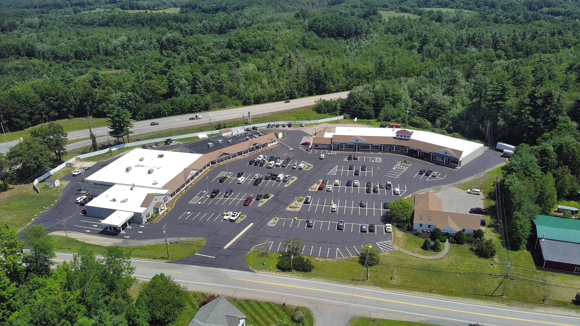 Carriage Towne Plaza Kingston Nh - retail for sale in carriage towne plaza - kingston, NH