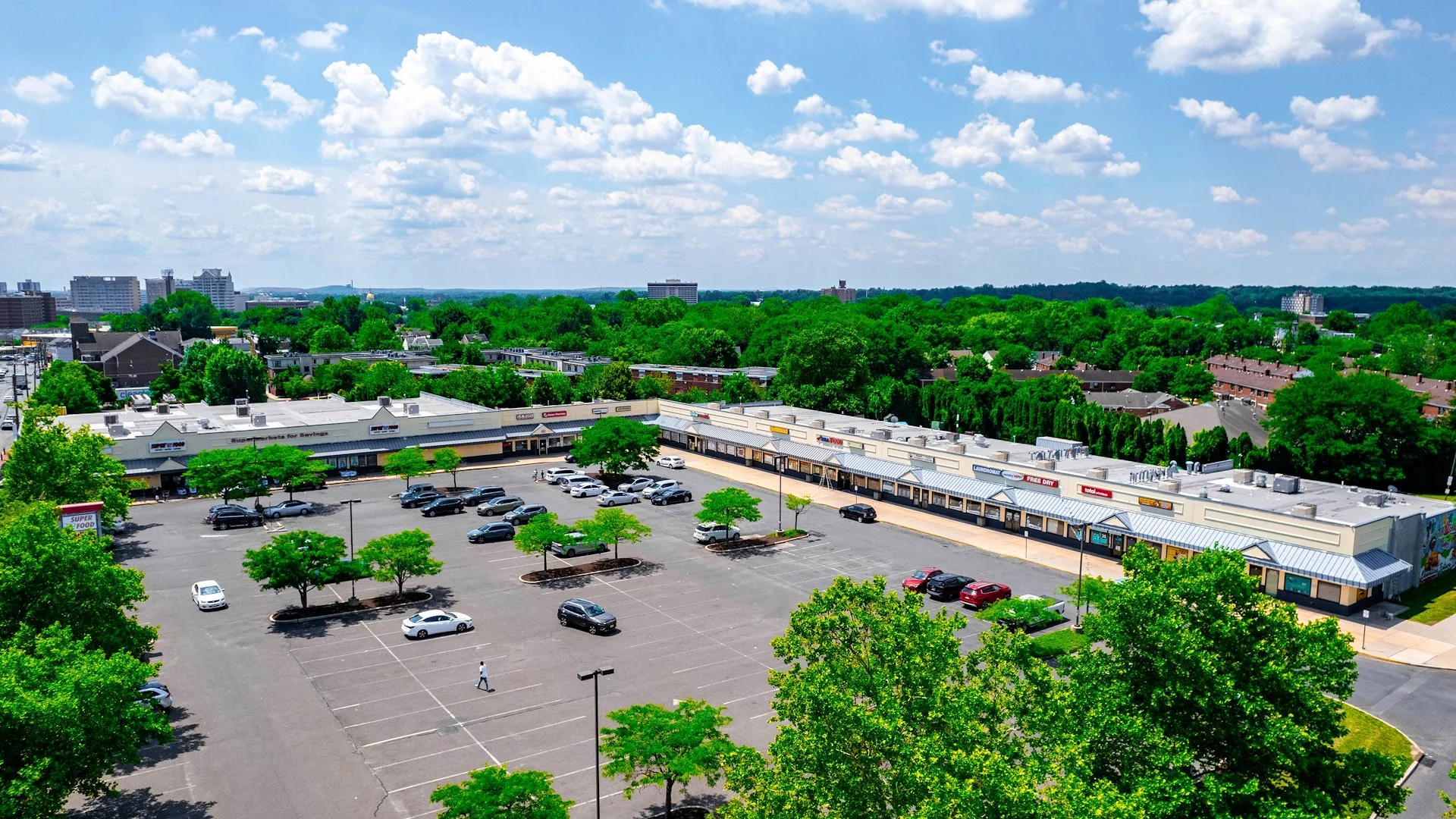 Pennington Avenue Shopping Village Grocery Anchored — Sale in Trenton, NJ, photo 1 of 1