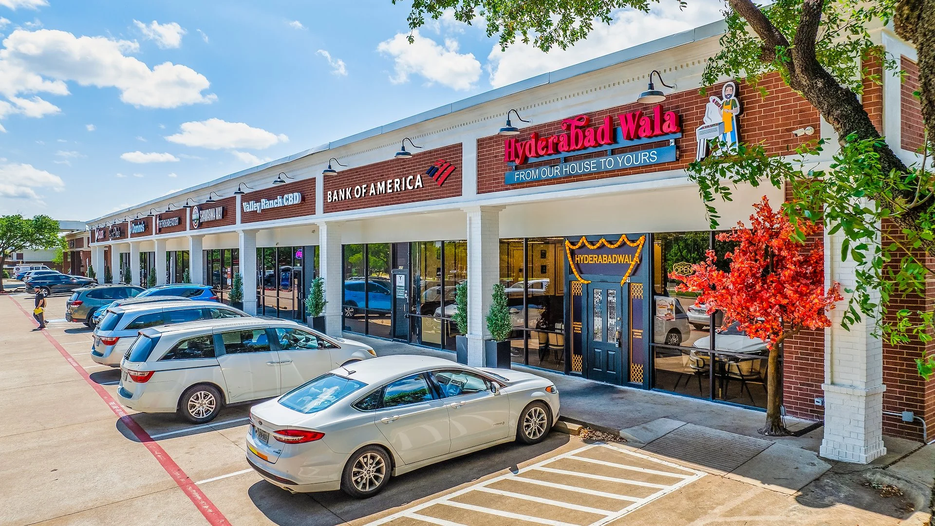 Crossroads at Valley Ranch — Sale in Irving, TX, photo 1 of 6
