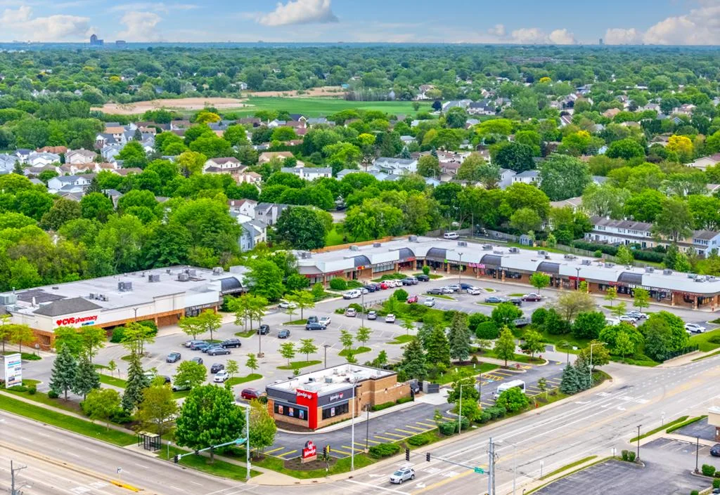 Poplar Creek Plaza | CVS Anchored — Sale in Schaumburg, IL, photo 8 of 8
