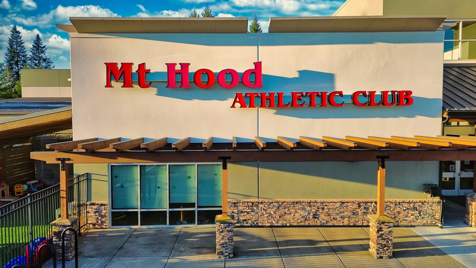 Mt Hood Athletic Club — Sale in Sandy, OR, photo 1 of 2