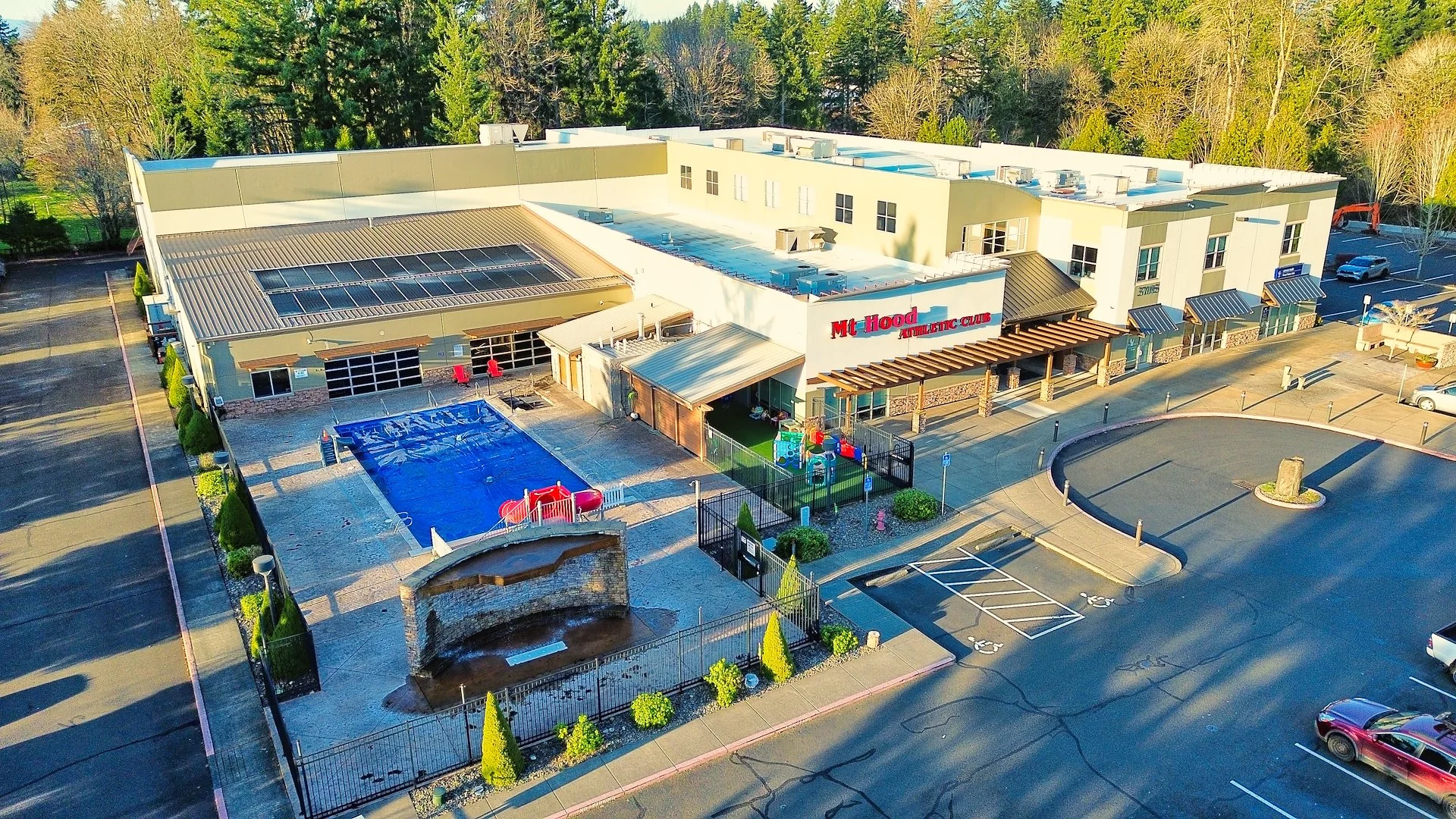 Mt Hood Athletic Club — Sale in Sandy, OR, photo 2 of 2