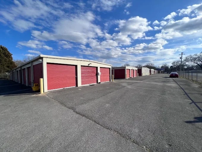 OneGuard Self Storage — Sale in Decatur, AL, photo 2 of 2