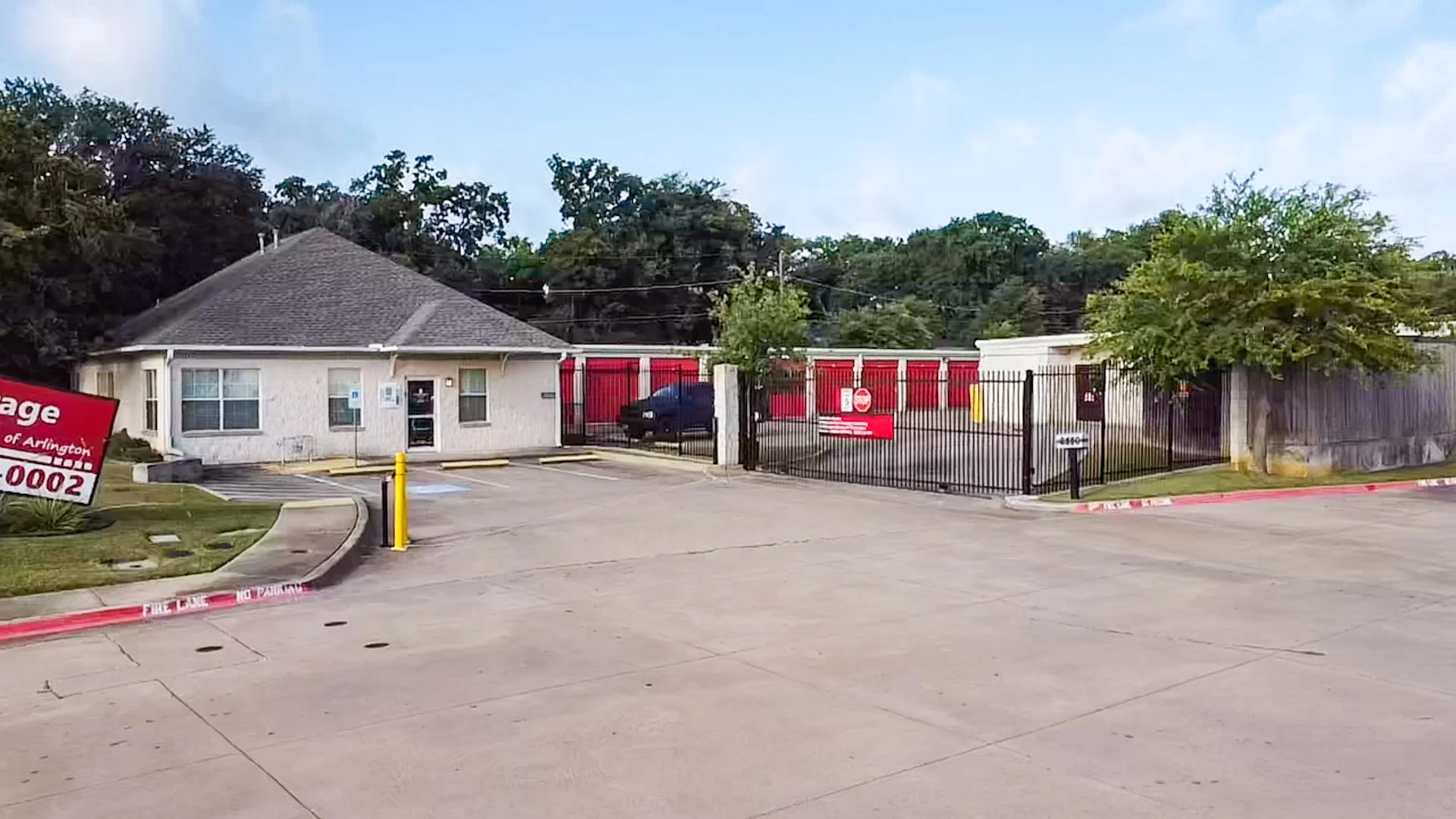 Storage Plus of Arlington — Sale in Arlington, TX, photo 1 of 2