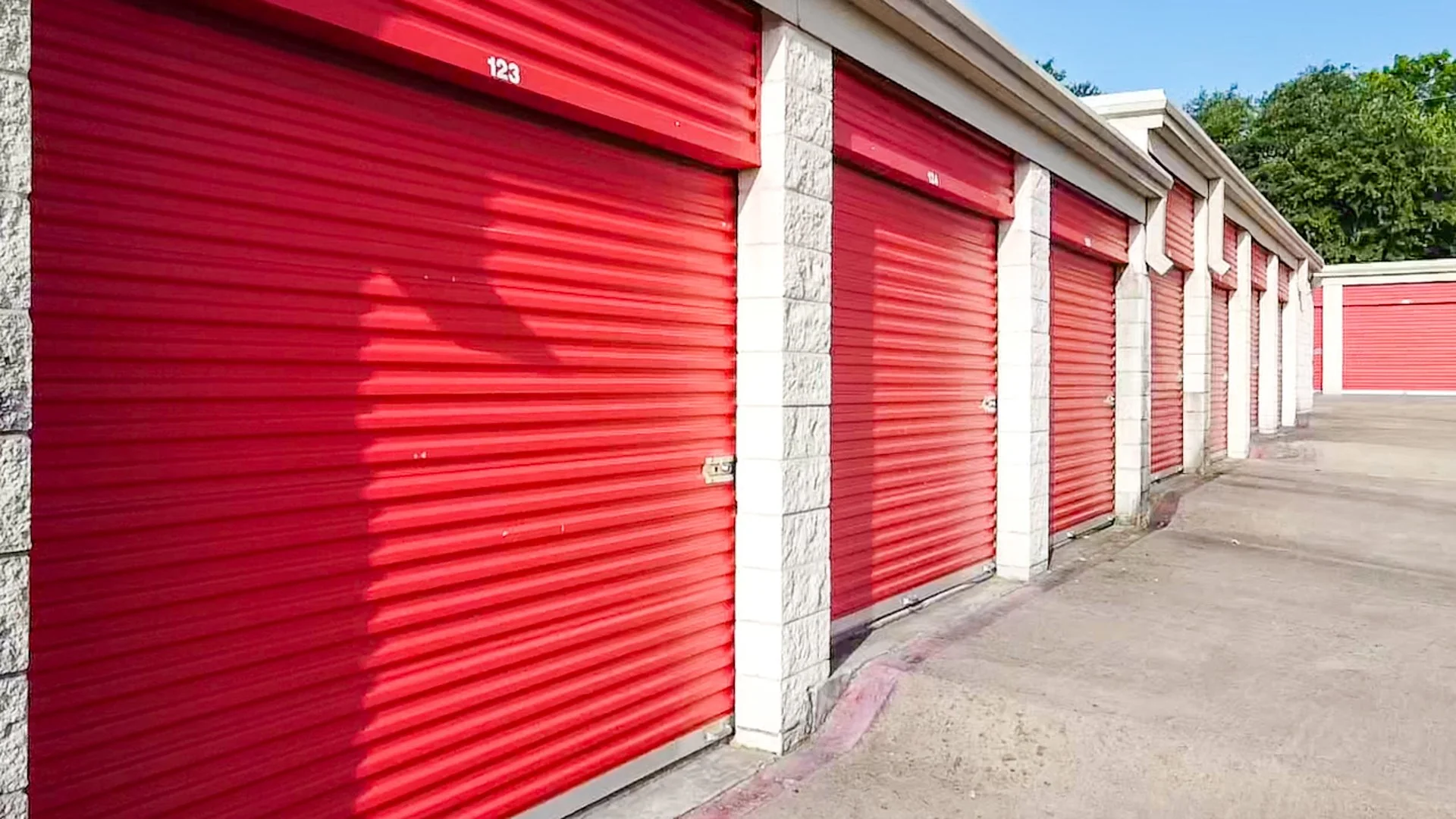 Storage Plus of Arlington — Sale in Arlington, TX, photo 2 of 2