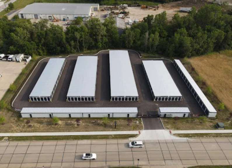 Chuck It In! Storage — Sale in O'fallon, MO, photo 4 of 4