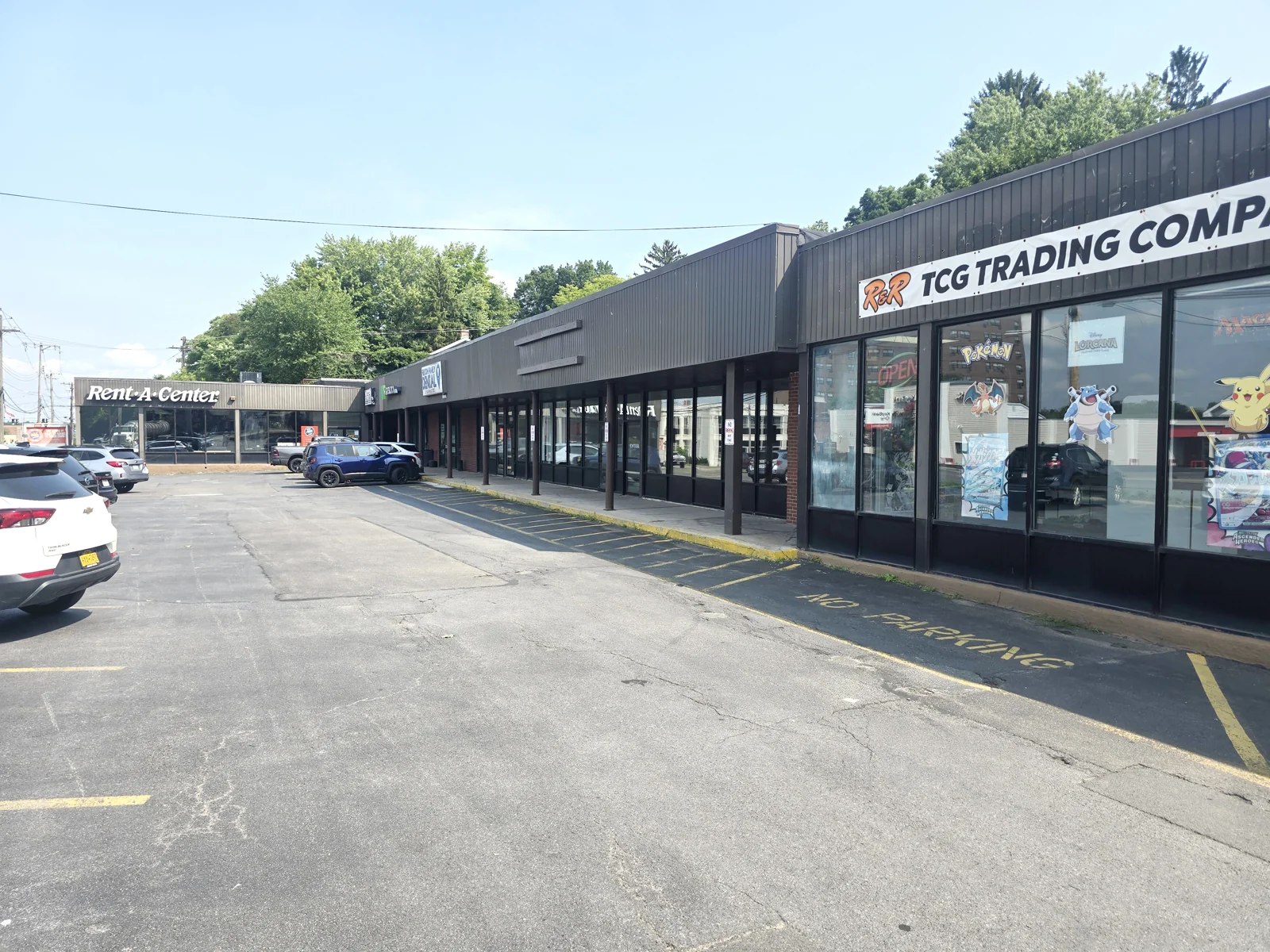 Retail in Fulton, NY — Lease in Fulton, NY, photo 2 of 5