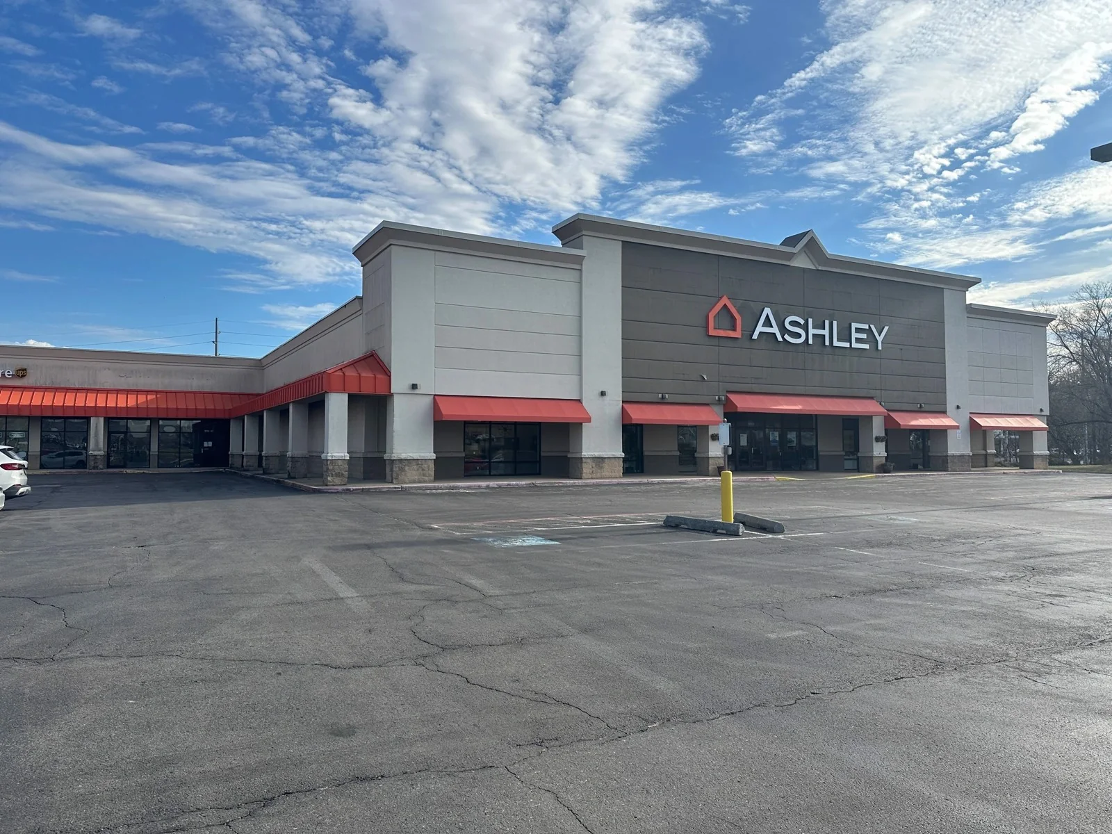 Retail in Harrisonburg, VA — Lease in Harrisonburg, VA, photo 1 of 3