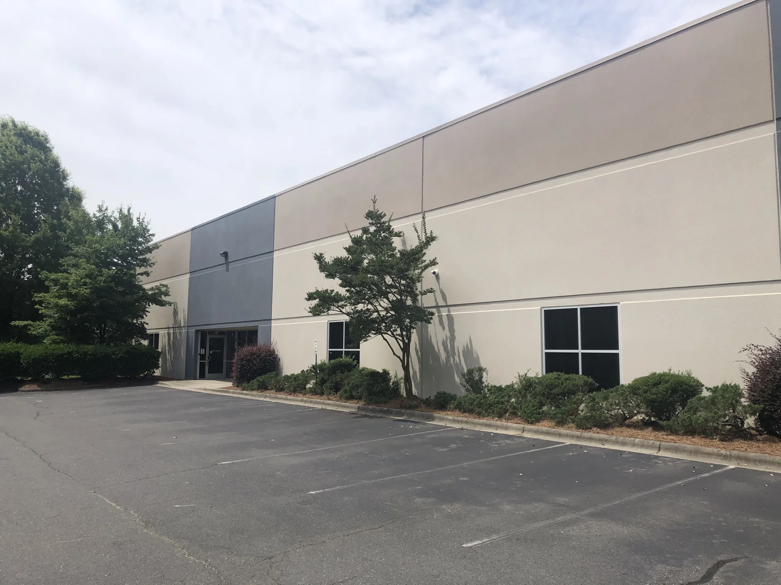 Lindbergh Business Park — Lease in Charlotte, NC, photo 3 of 3