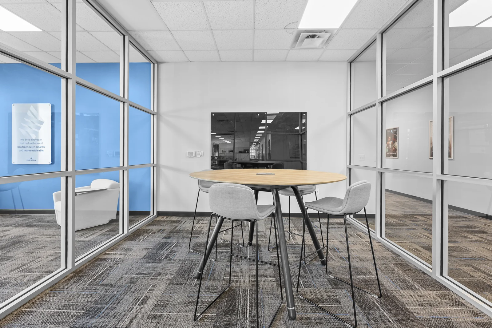 Novi Corporate Campus — Lease in Novi, MI, photo 7 of 8