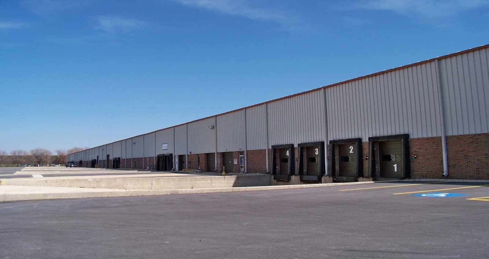 7341 S. Meade Ave., Bedford Park, IL — Lease in Bedford Park, IL, photo 3 of 3
