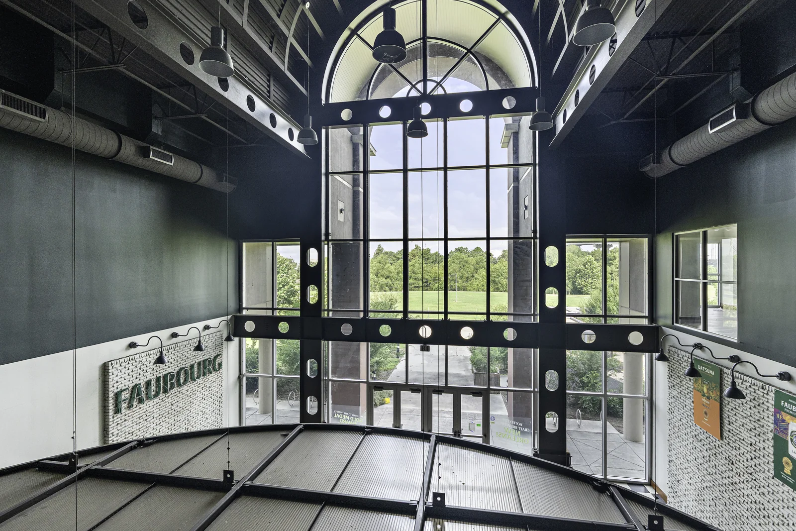 Industrial in New Orleans, LA — Lease in New Orleans, LA, photo 2 of 8