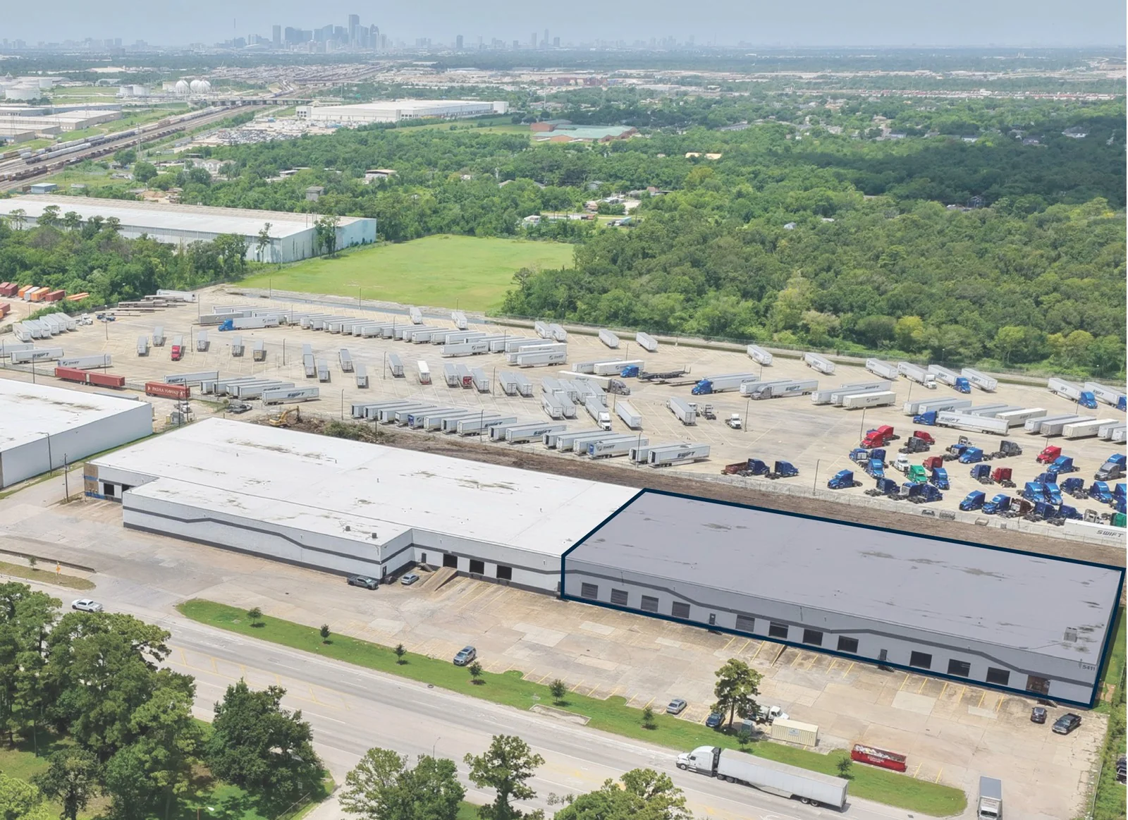 5415 Mesa Dr. — Lease in Houston, TX, photo 1 of 1