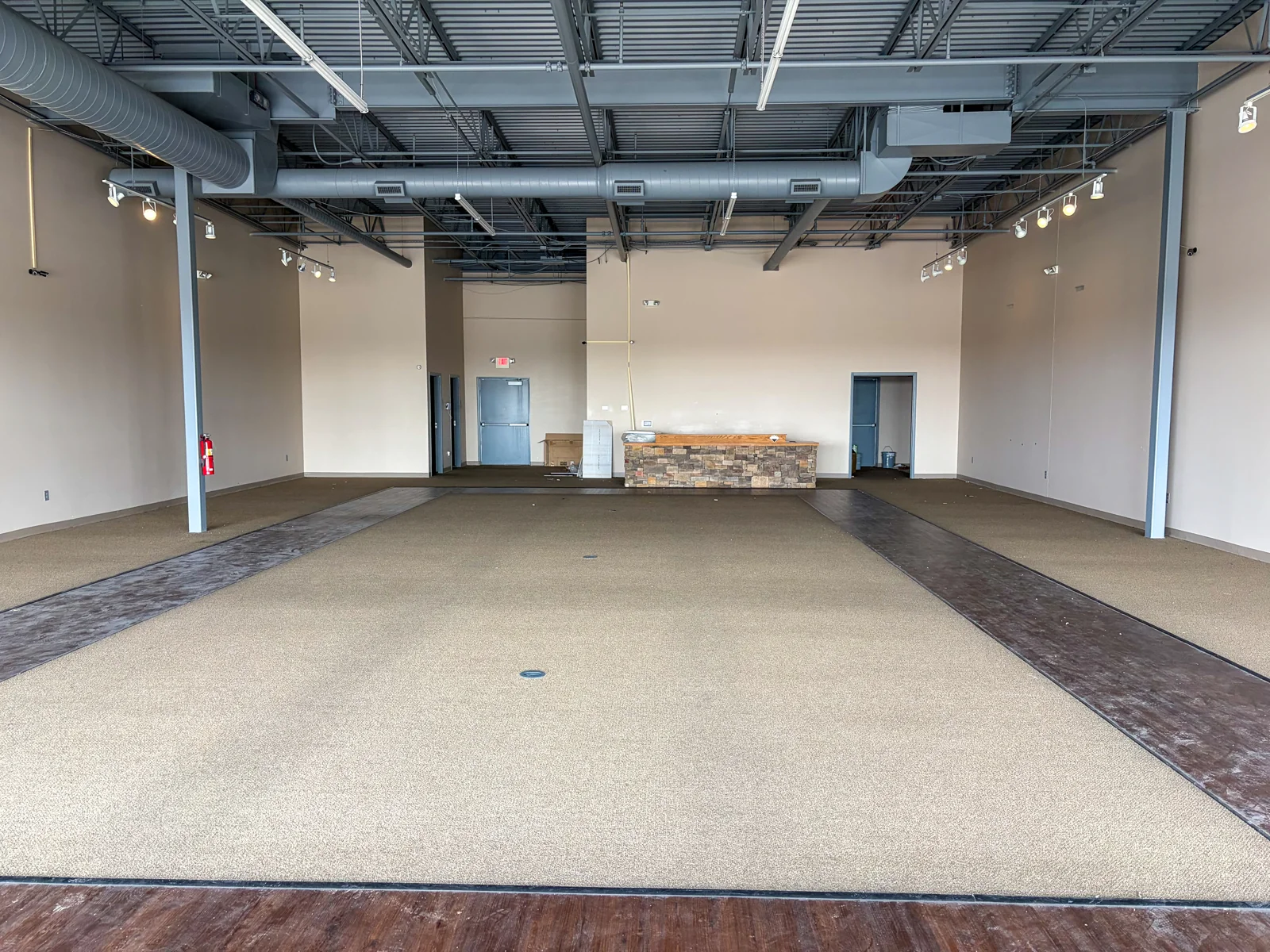 1636 N. Rock Road — Lease in Derby, KS, photo 3 of 6