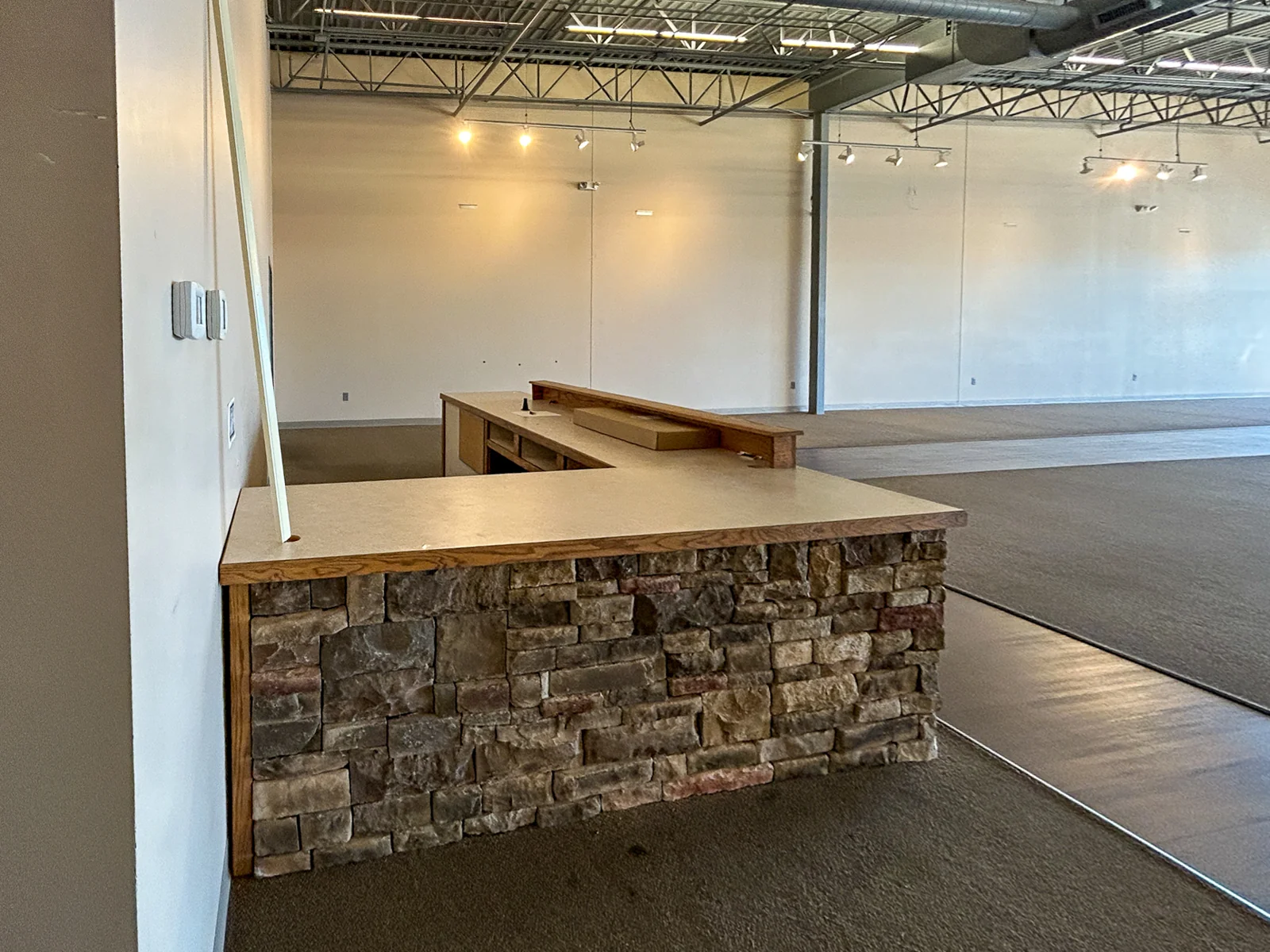 1636 N. Rock Road — Lease in Derby, KS, photo 4 of 6