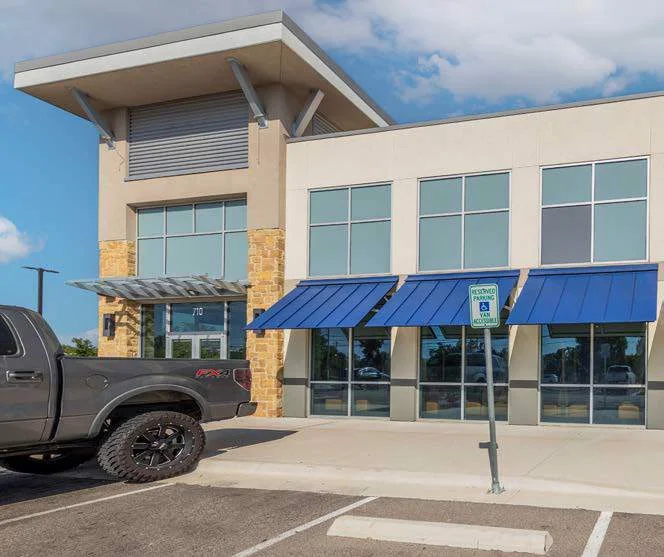 Shops at Four Points — Lease in Austin, TX, photo 4 of 6